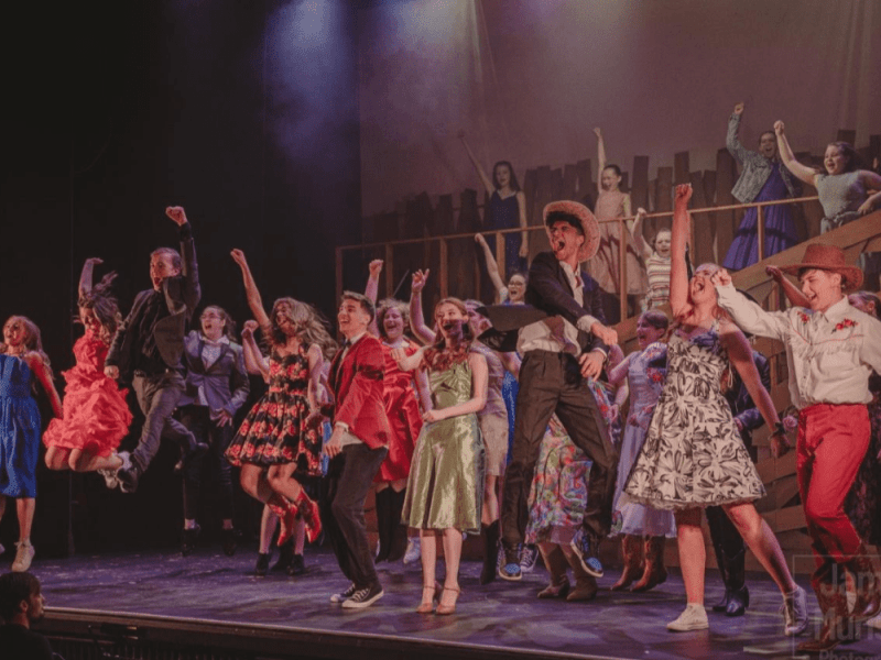 ‘Footloose’ (Tivoli Theatre, Aberdeen) | Review By Hannah&nbsp;Davidson