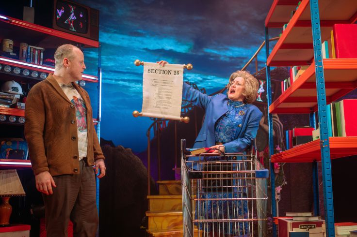 ‘Maggie & Me’ (Tron Theatre, Glasgow) | Review By Rebecca Donati