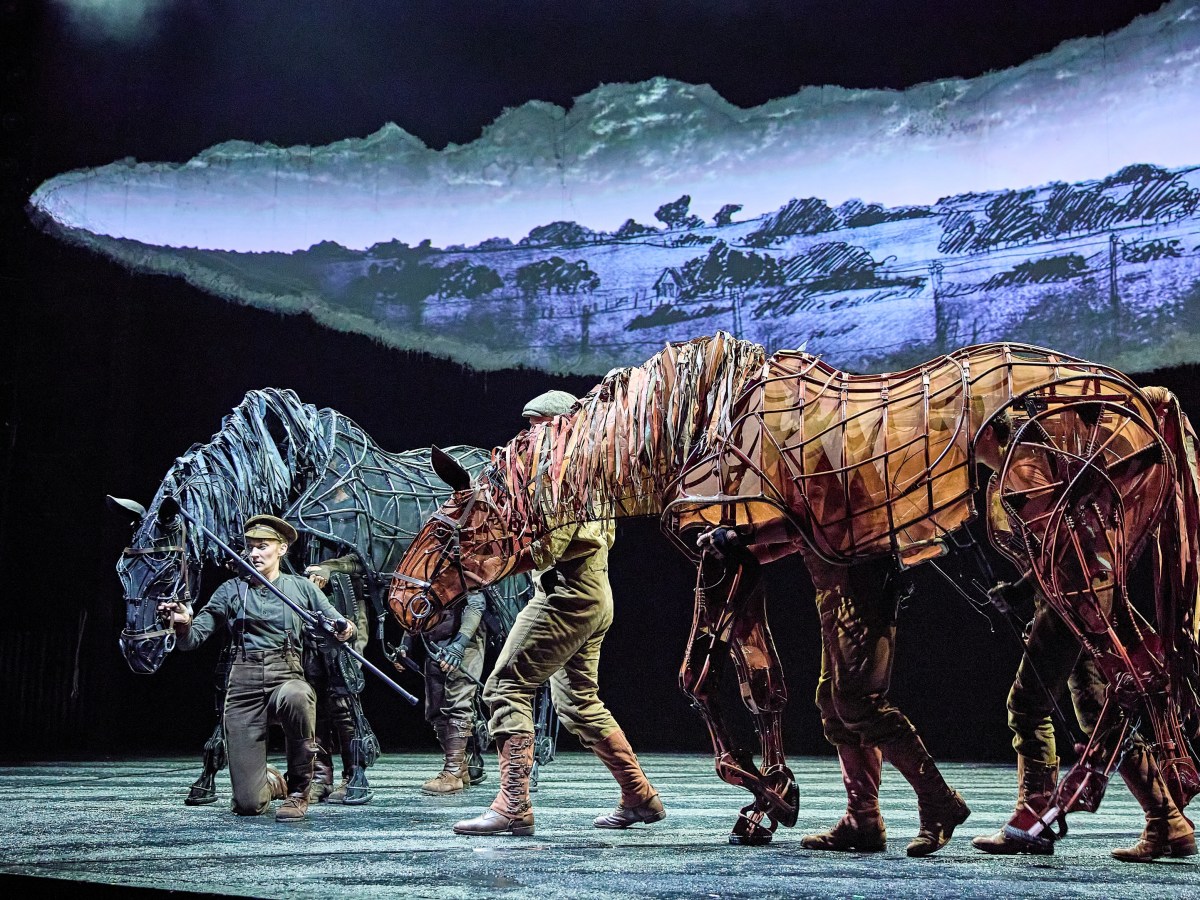 ‘War Horse’ (Theatre Royal, Glasgow) | Review By Lewis C.&nbsp;Baird
