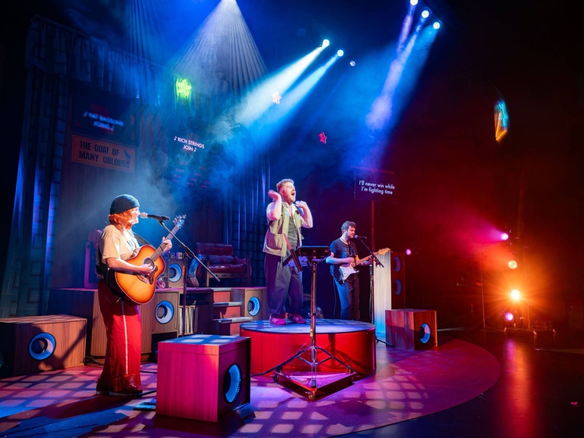 The Singer (The Lemon Tree, Aberdeen)&nbsp;Review by Joann&nbsp;Watt